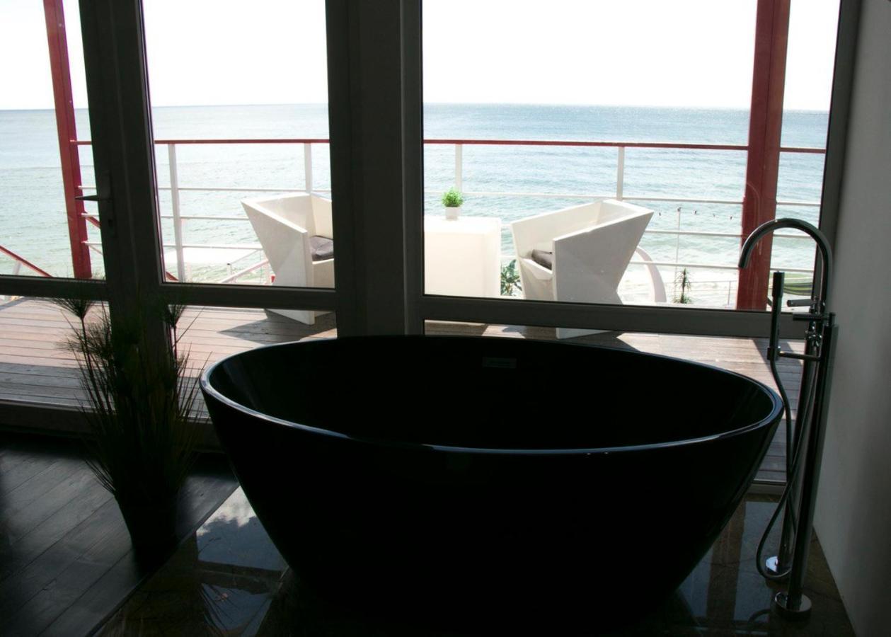 Club House Arkadia Beach Odesa Exterior photo